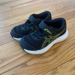ASICS Contend little Boys sneakers size K10